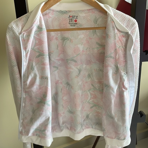 Chic and classy, white net throw on jacket - Picture 5 of 11